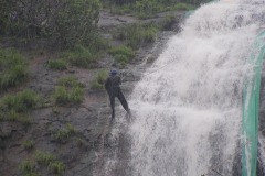 29028-Adventure-World-Waterfall-Rappling